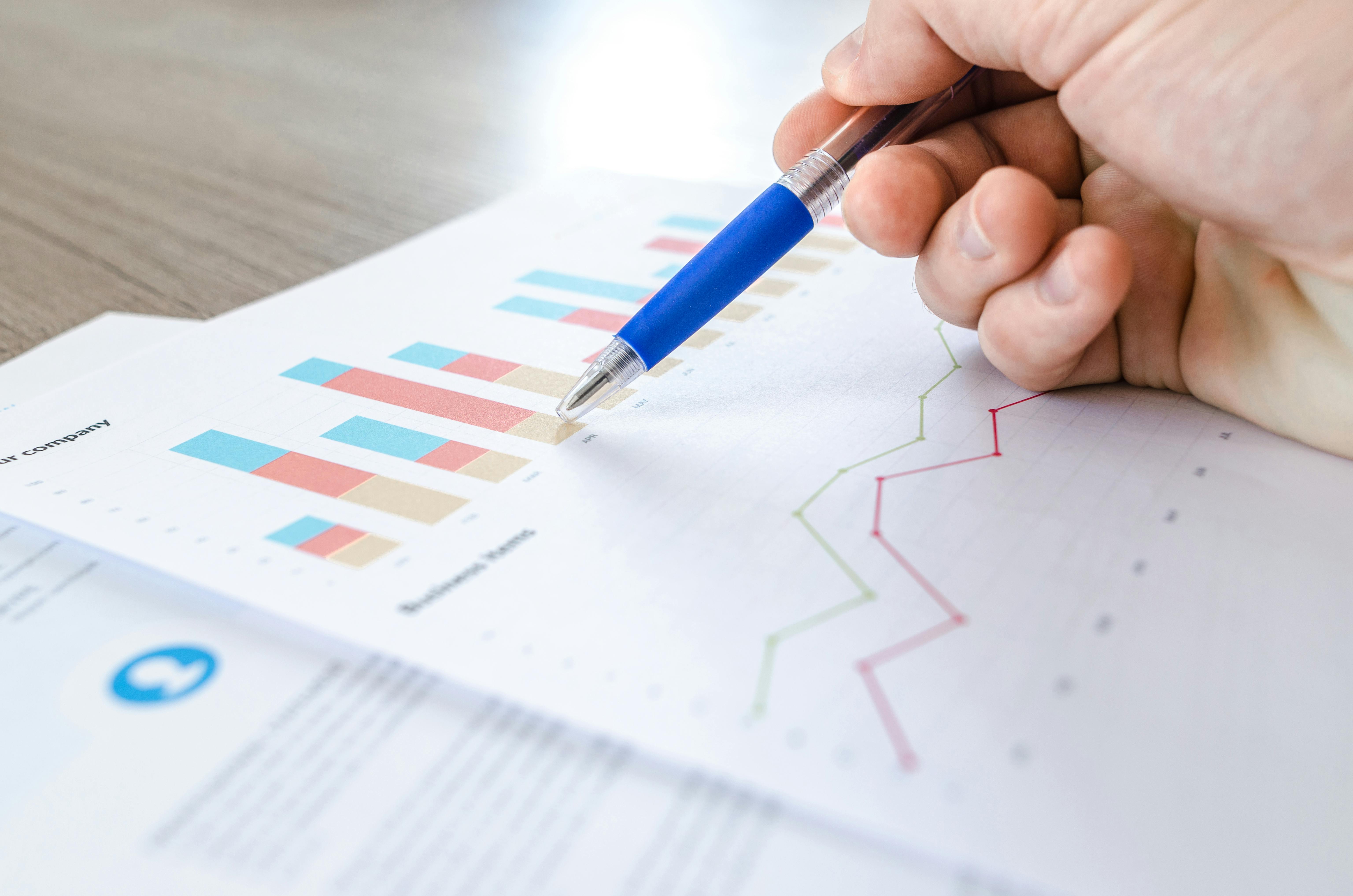Cloud Mining vs. Hardware Mining: Which Is More Profitable?